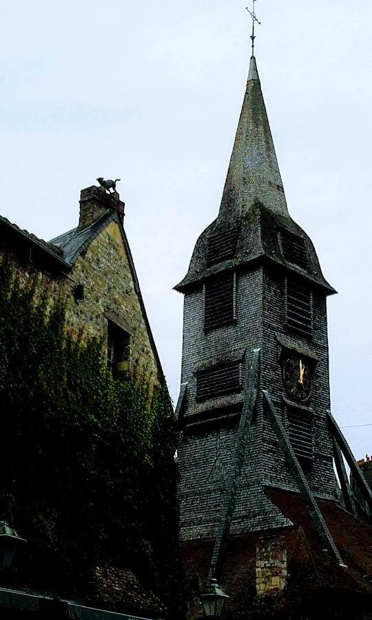 La Fleur D Honfleur Avec Son Parking Appartement Buitenkant foto
