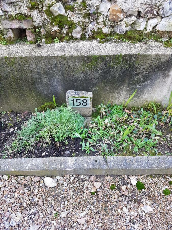 La Fleur D Honfleur Avec Son Parking Appartement Buitenkant foto